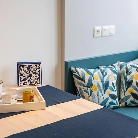 Апартаменты Modern & Stylish Sea With Parking