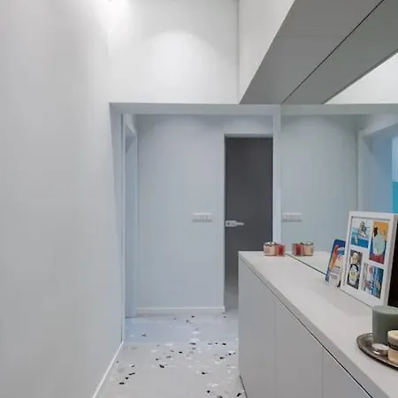 Modern & Stylish Sea With Parking Burgas
