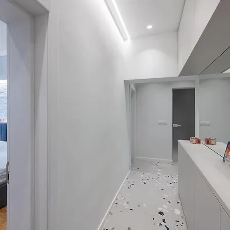 Modern & Stylish Sea With Parking * Burgas